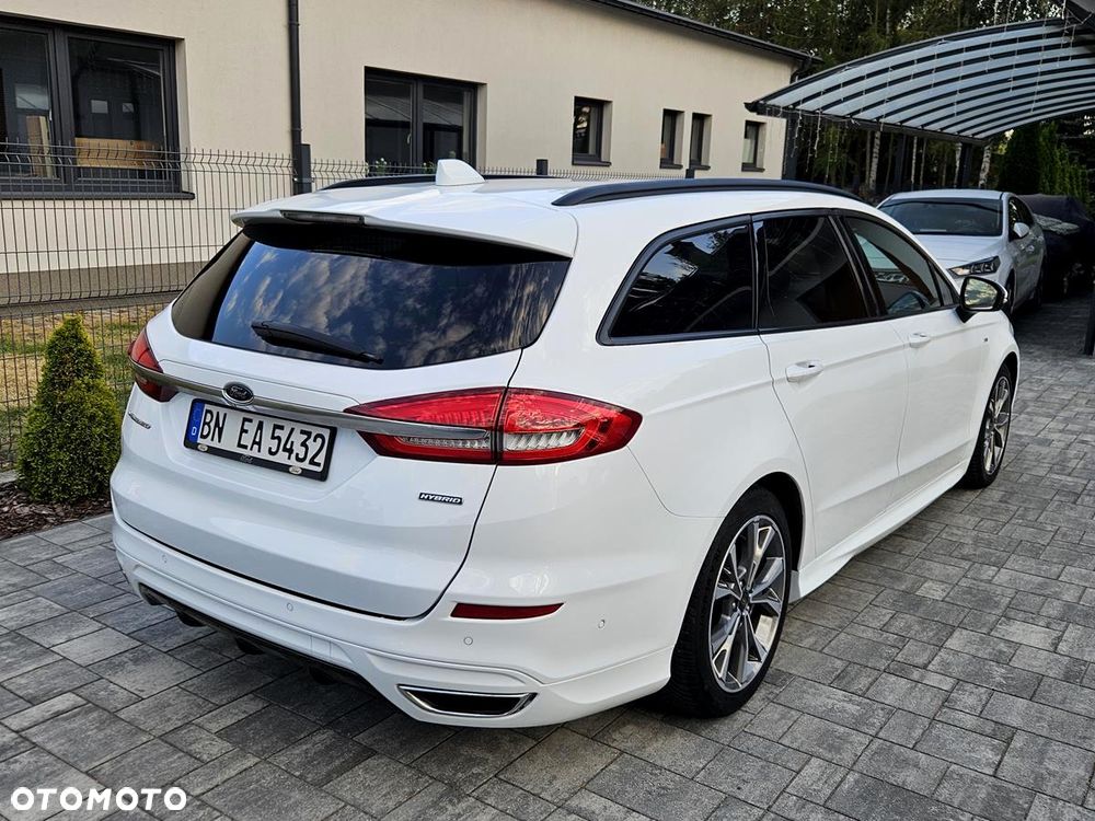 Ford Mondeo - 12