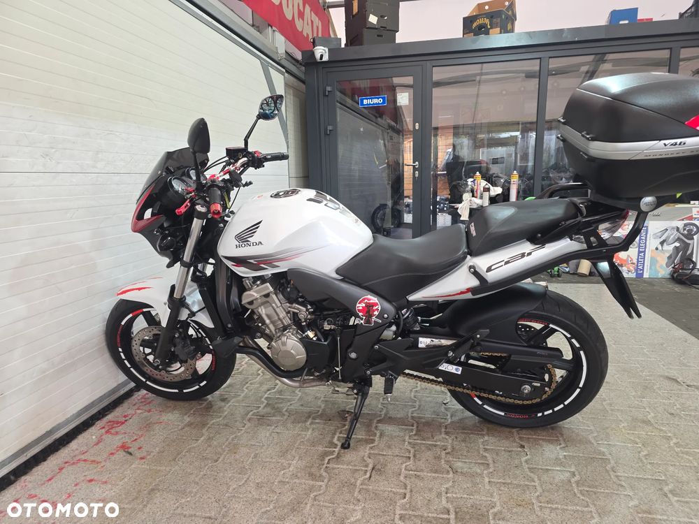 Honda CBF - 30