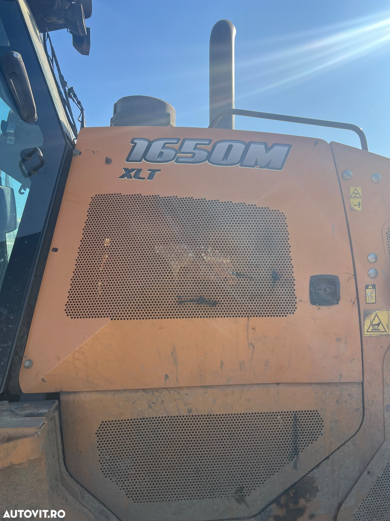 Case 1650M XLT - 8