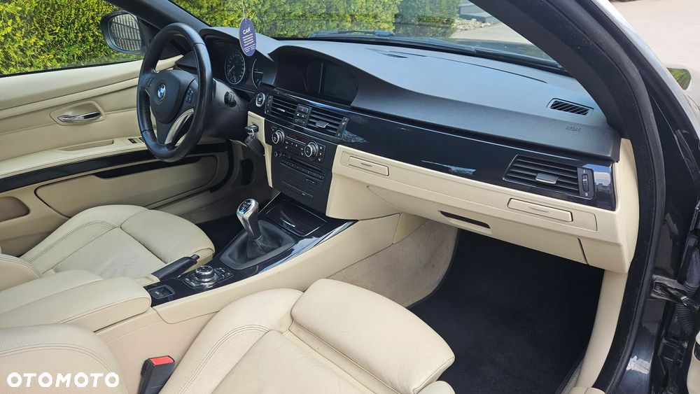 BMW Seria 3 320d DPF - 19