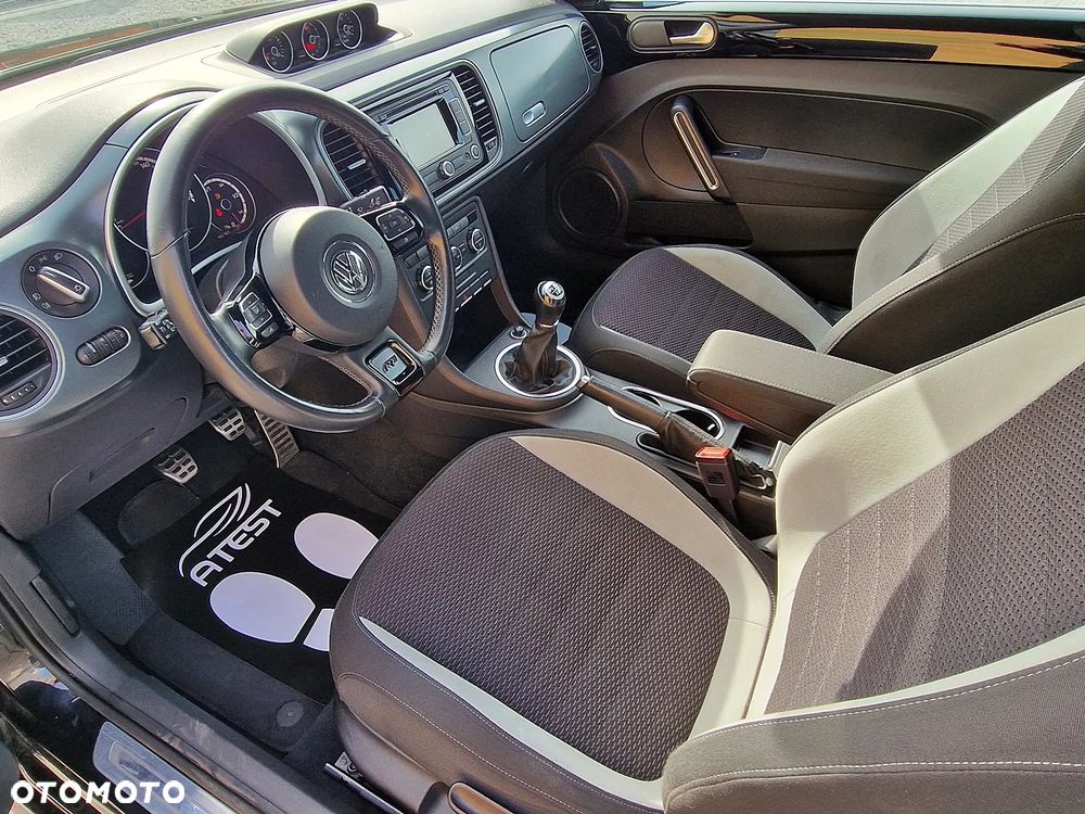 Volkswagen Beetle 2.0 TDI DPF Sport - 8