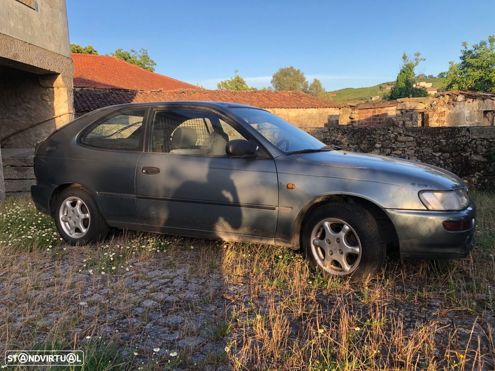 Toyota Corolla - 3