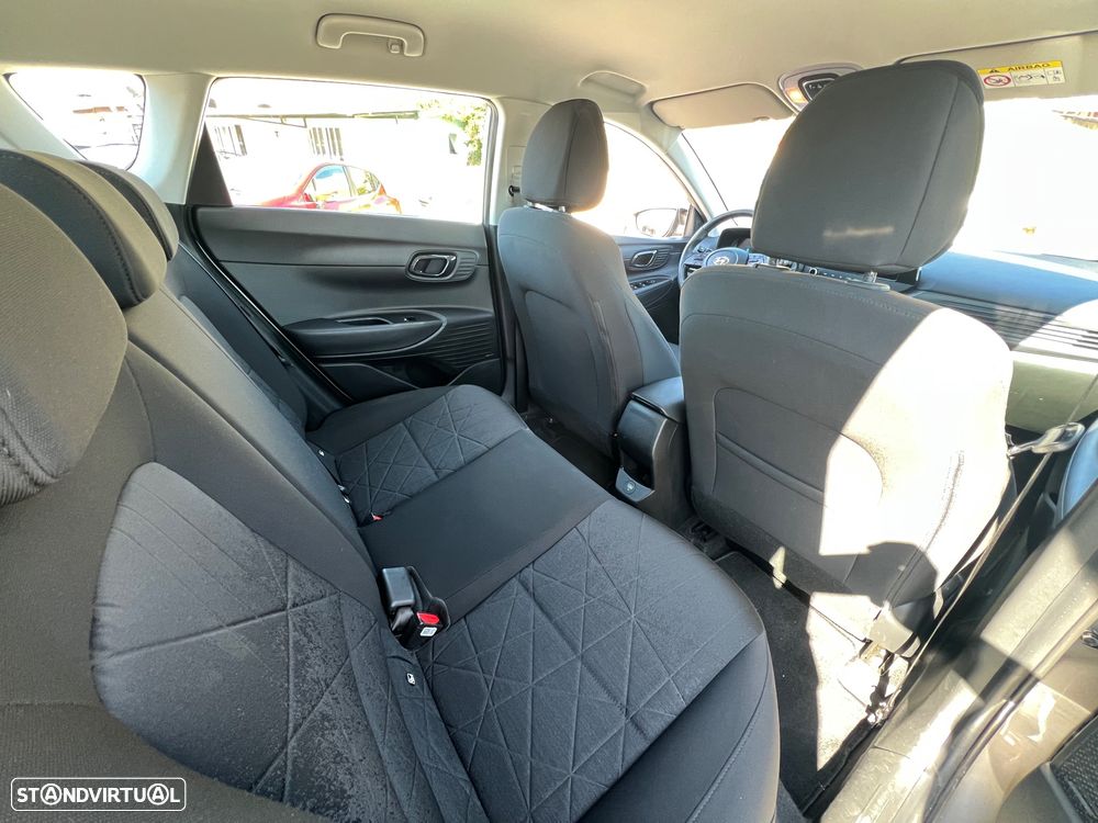 Hyundai Bayon 1.0 T-GDI 48V-Hybrid Intro - 10