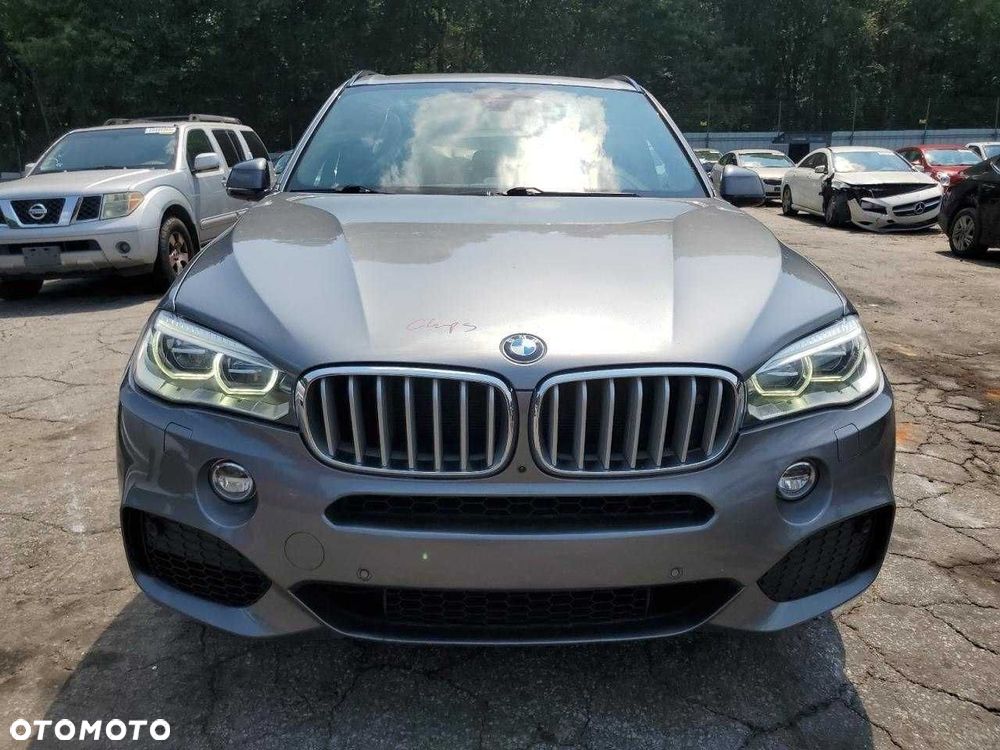 BMW X5 xDrive50i F15 2014, 4.4L AWD, części USA - 2