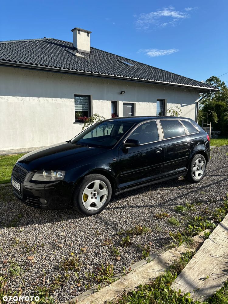 Audi A3 2.0T FSI Quattro Ambition - 8