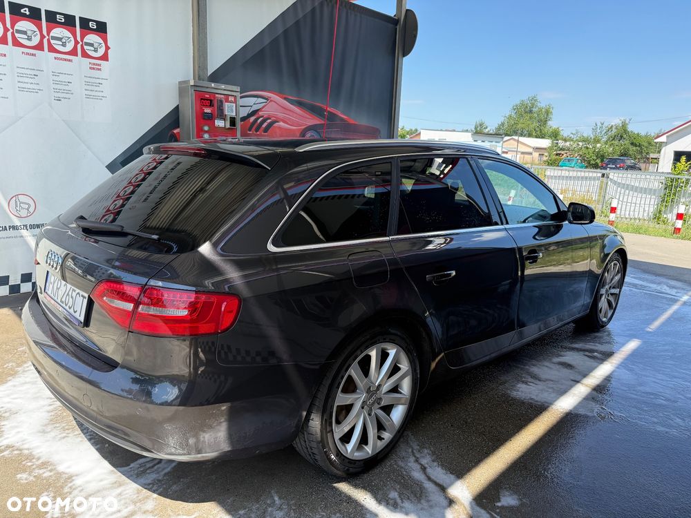 Audi A4 Avant 2.0 TDI - 14
