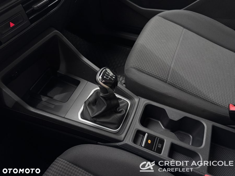 Volkswagen Caddy 2.0 TDI Comfortline - 23