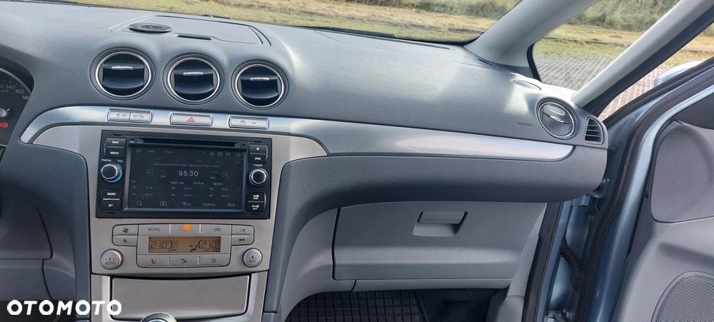 Ford S-Max 2.5 Trend - 16