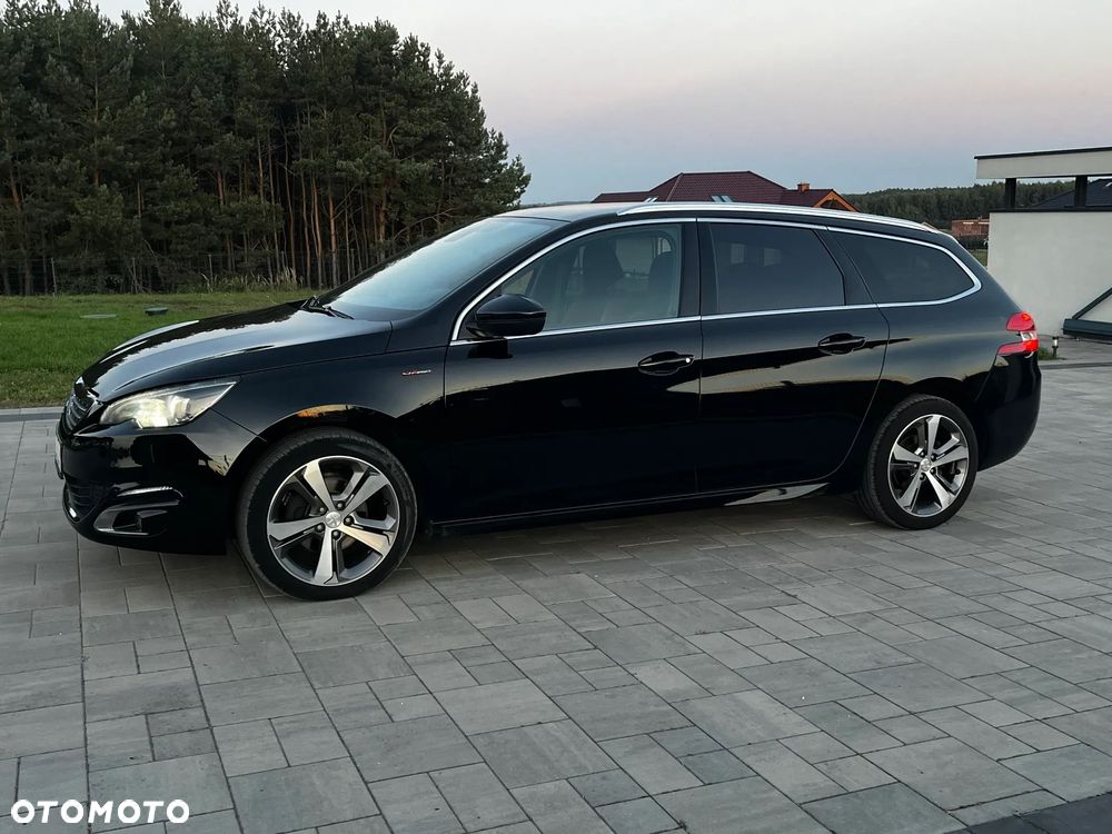 Peugeot 308 1.2 PureTech GPF GT Pack S&S EAT8 - 8
