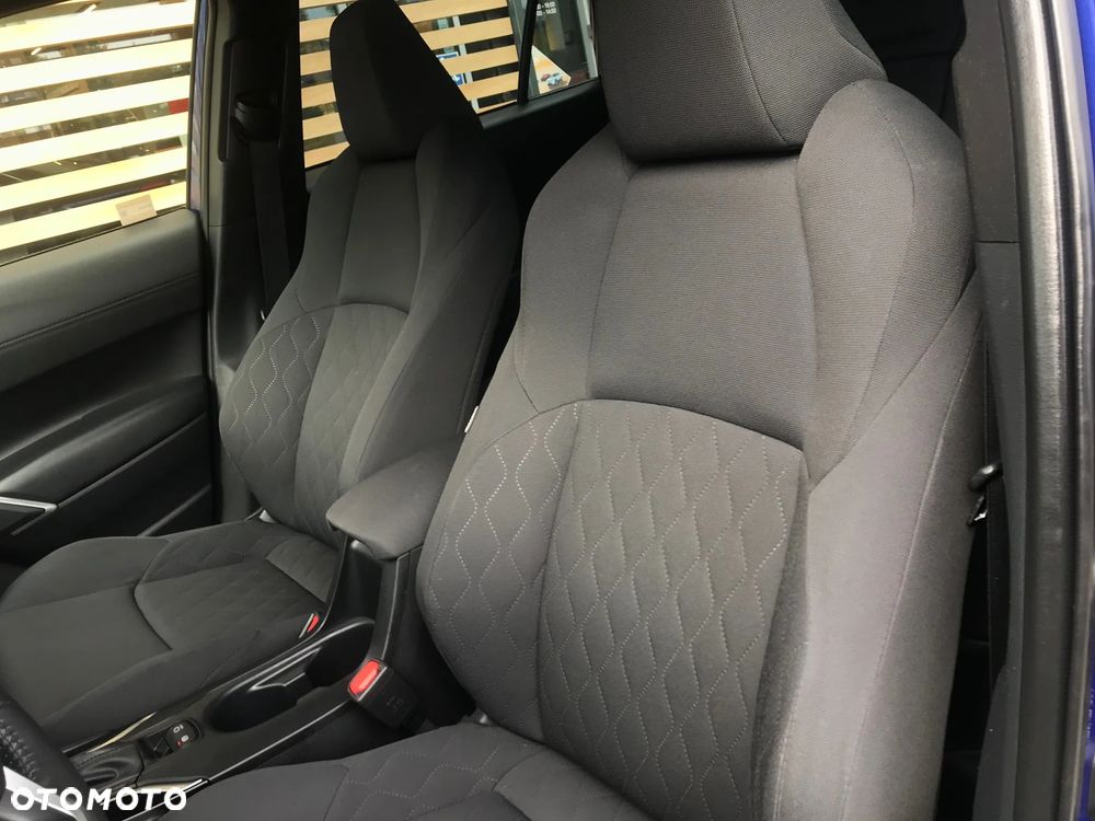 Toyota Corolla Cross 2.0 Hybrid Comfort - 16
