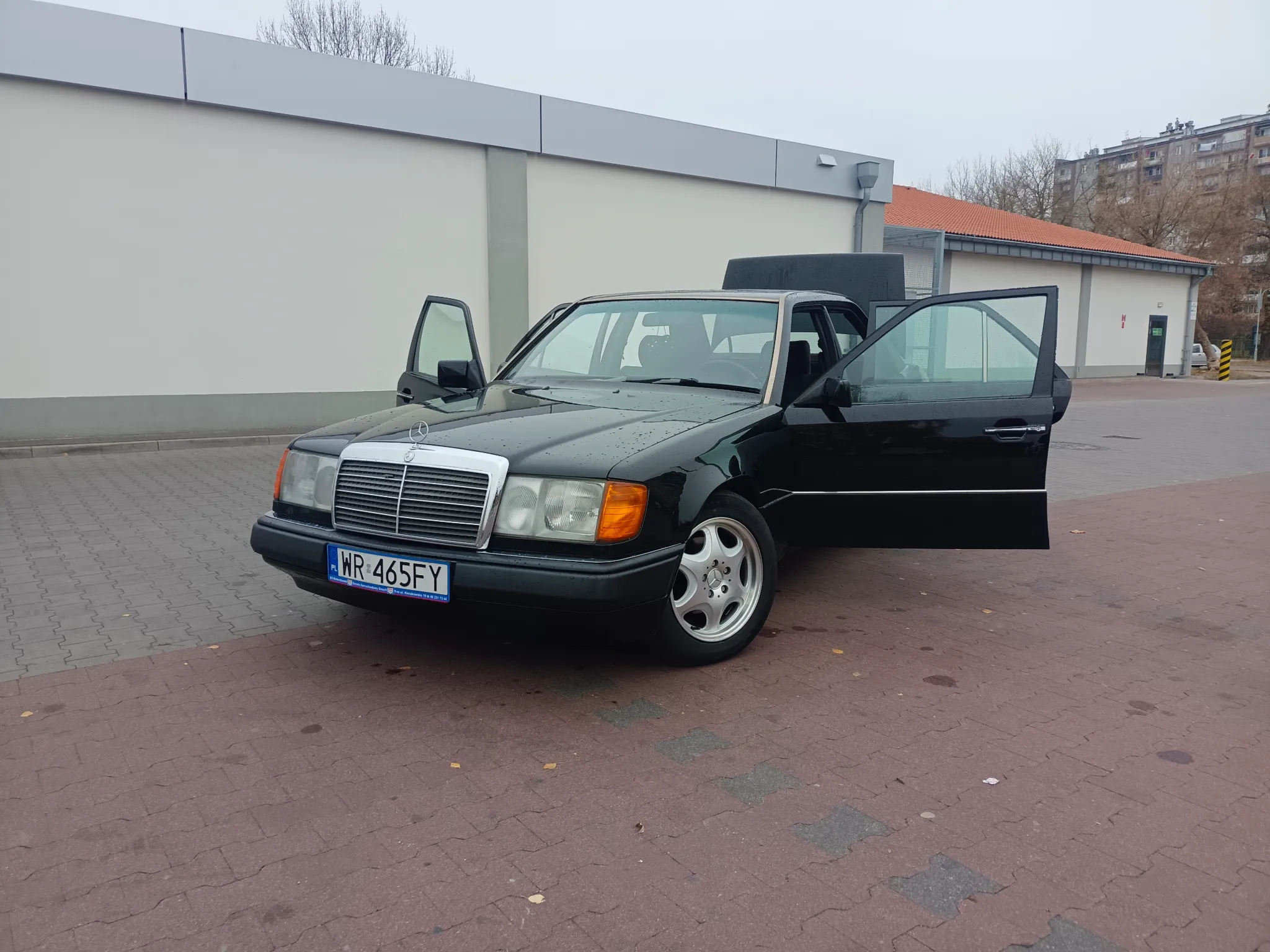 Mercedes-Benz W124 (1984-1993) - 15