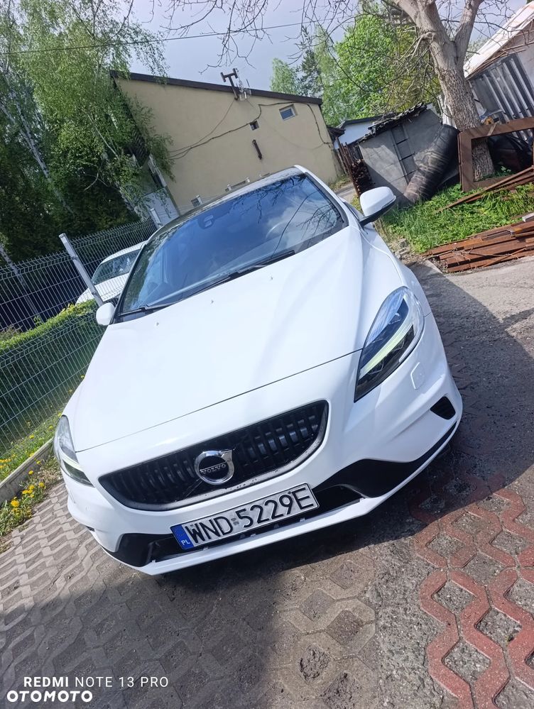 Volvo V40 D3 Geartronic RDesign - 2