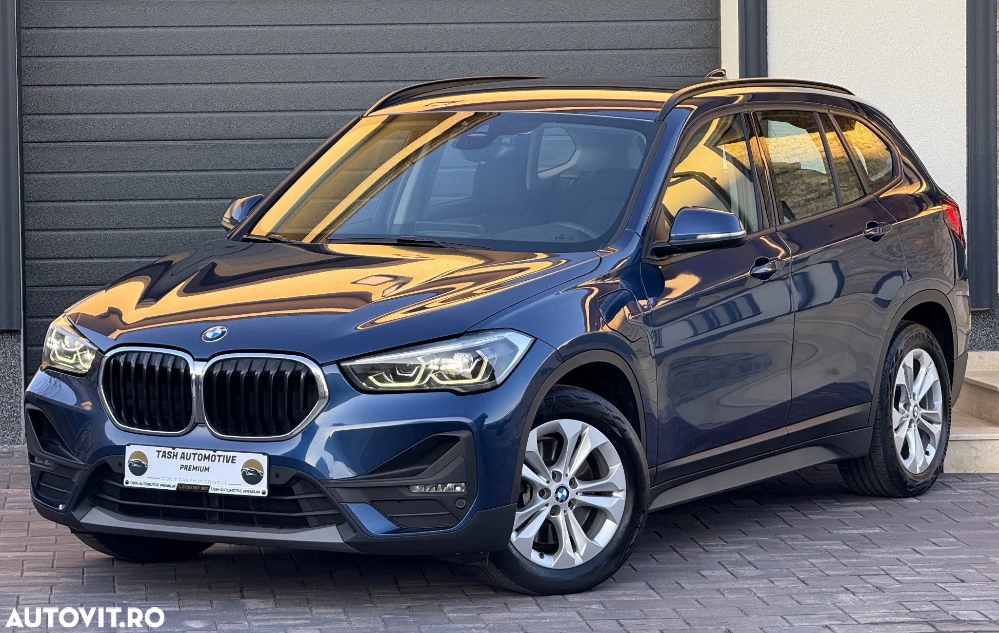 BMW X1 xDrive25e AT PHEV - 3