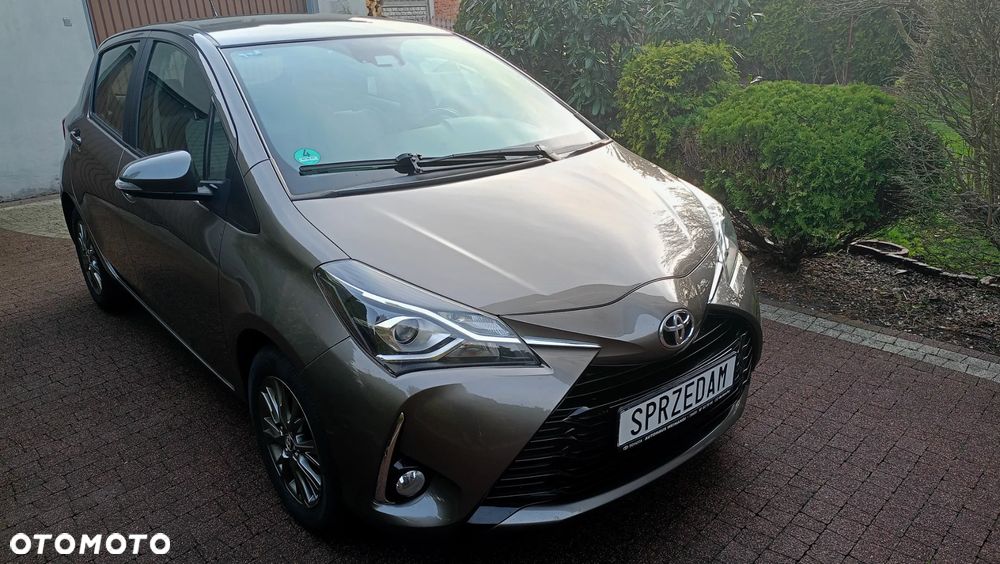 Toyota Yaris 1.5 Active - 19