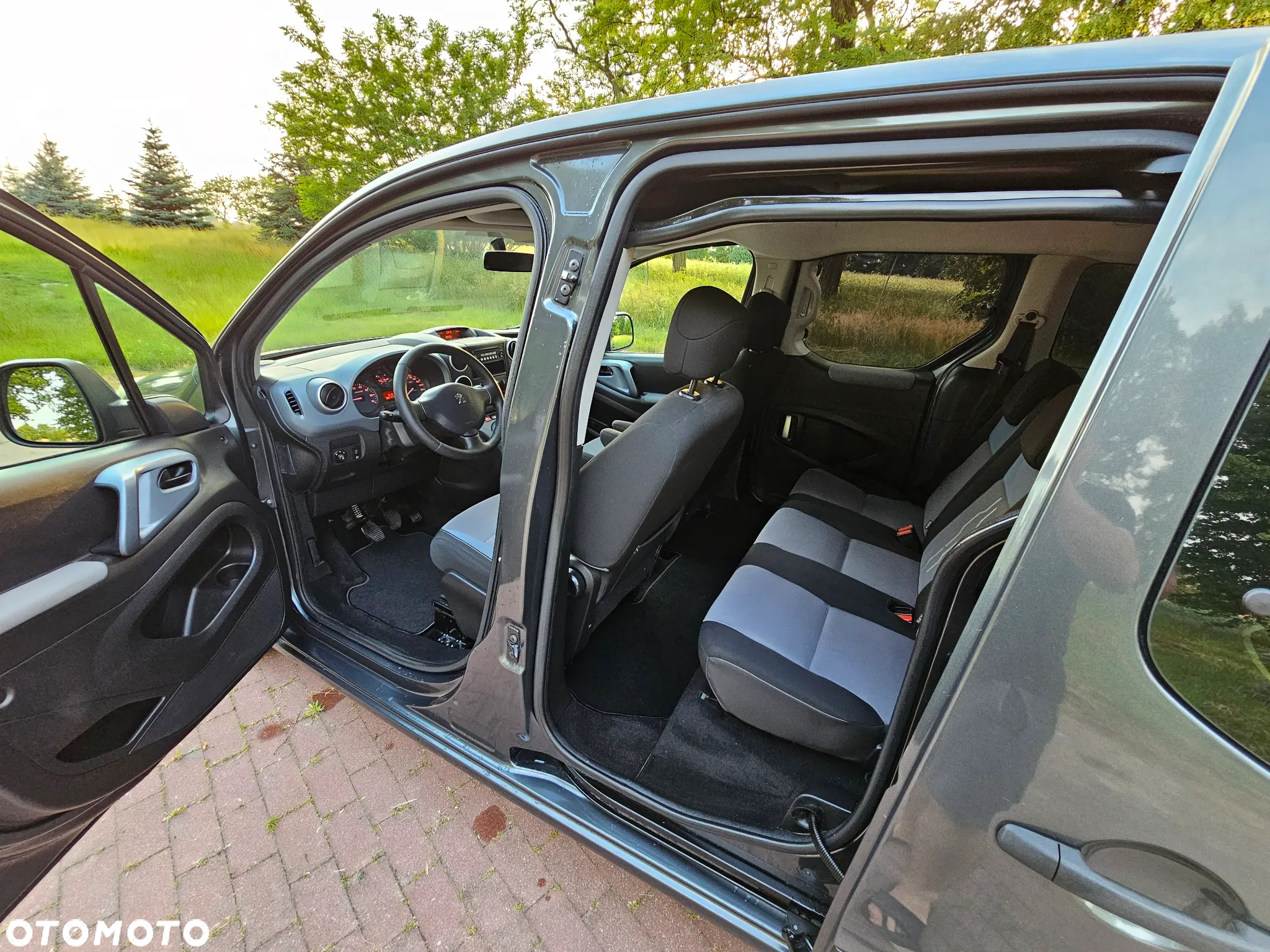Peugeot Partner 1.6 HDi Active - 13