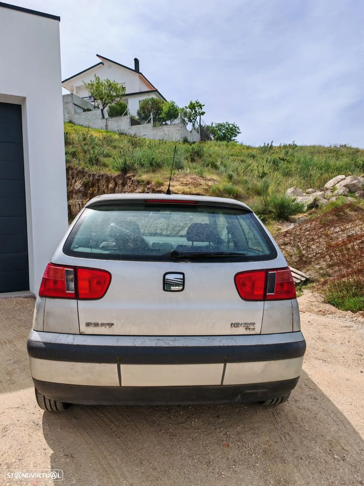 SEAT Ibiza 1.9 TDi Signo - 3