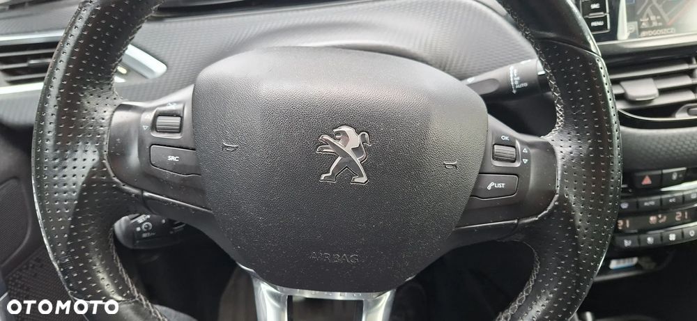 Peugeot 2008 1.6 BlueHDi Crossway S&S - 15