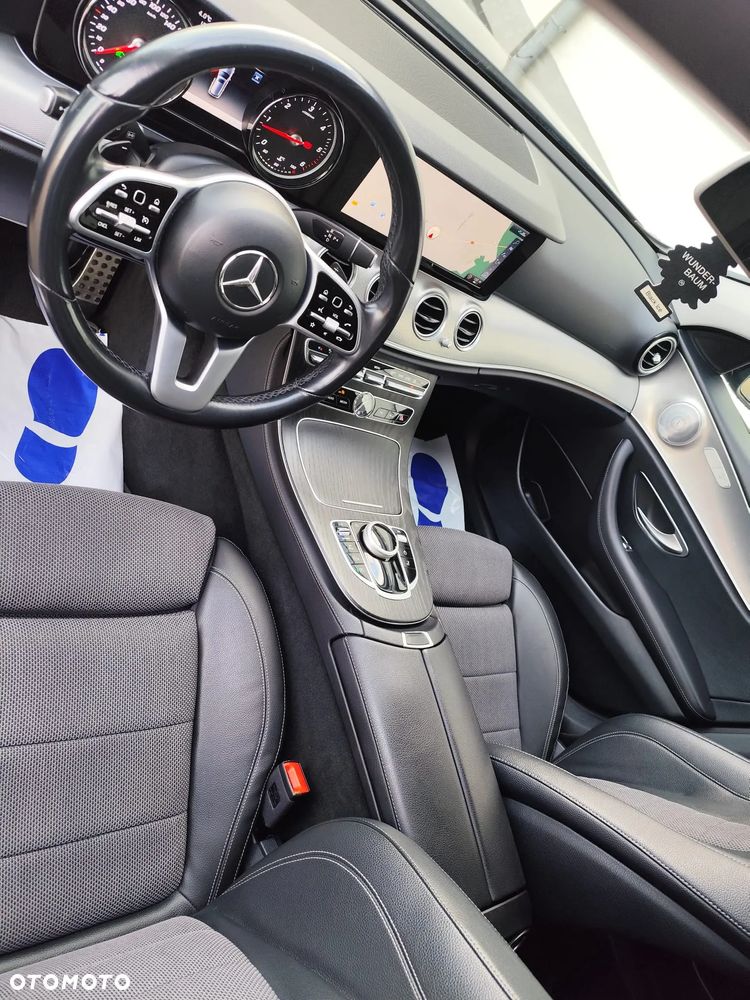 Mercedes-Benz Klasa E 300 d 9G-TRONIC Avantgarde - 18