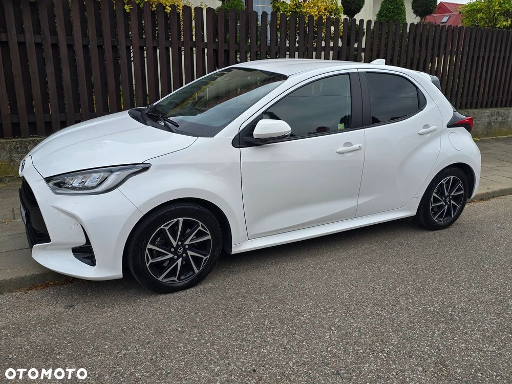Toyota Yaris Hybrid 1.5 Style - 36