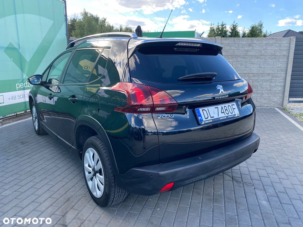 Peugeot 2008 PureTech 110 Stop&Start Allure - 4