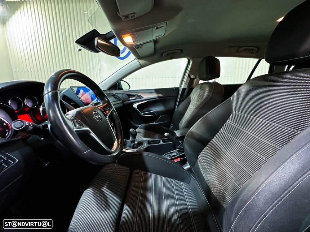 Opel Insignia - 9