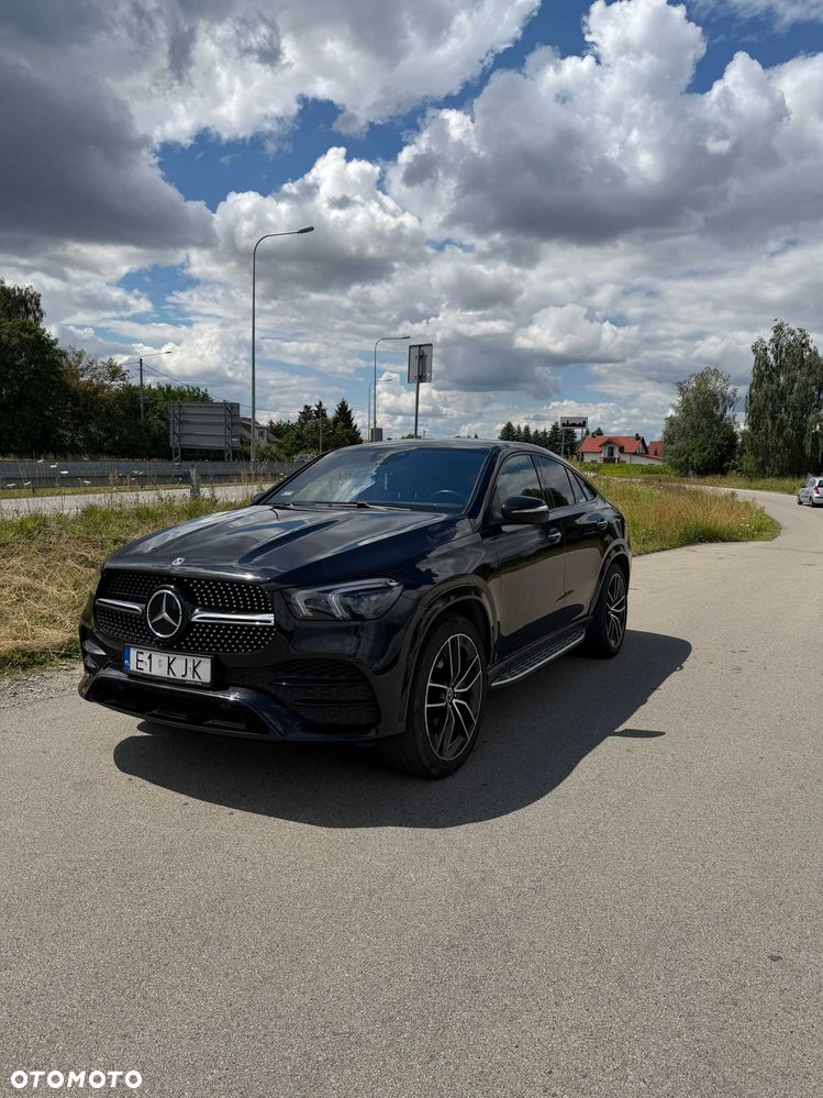 Mercedes-Benz GLE - 1