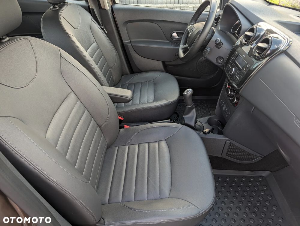 Dacia Sandero 0.9 TCe Laureate S&S - 17