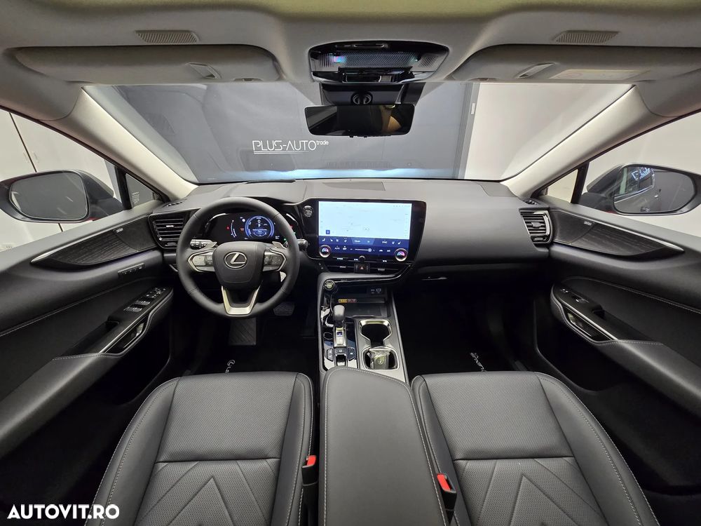 Lexus Seria NX - 28