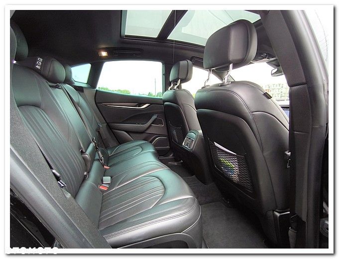 Maserati Levante Q4 Executive - 19