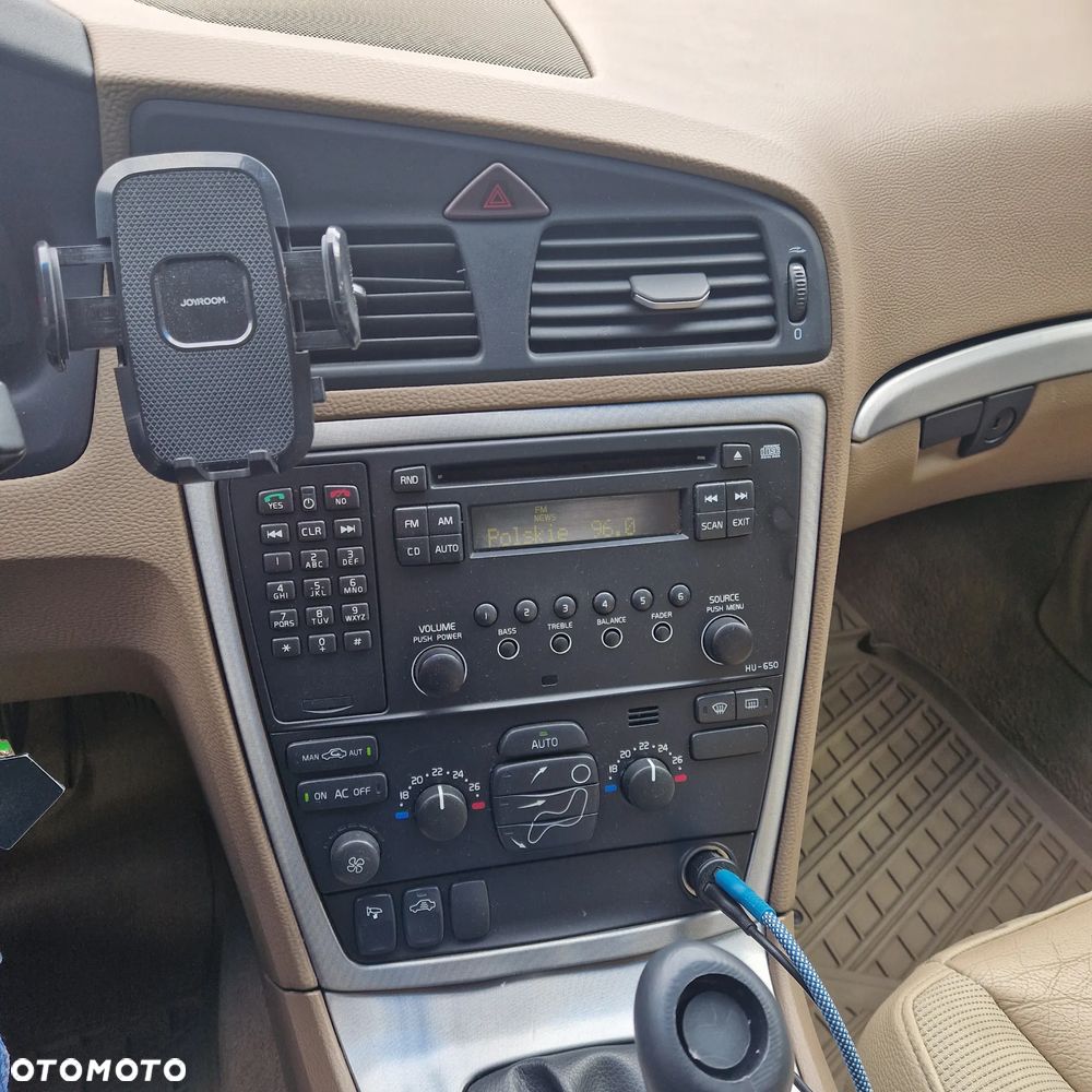 Volvo S60 2.4D Momentum - 3