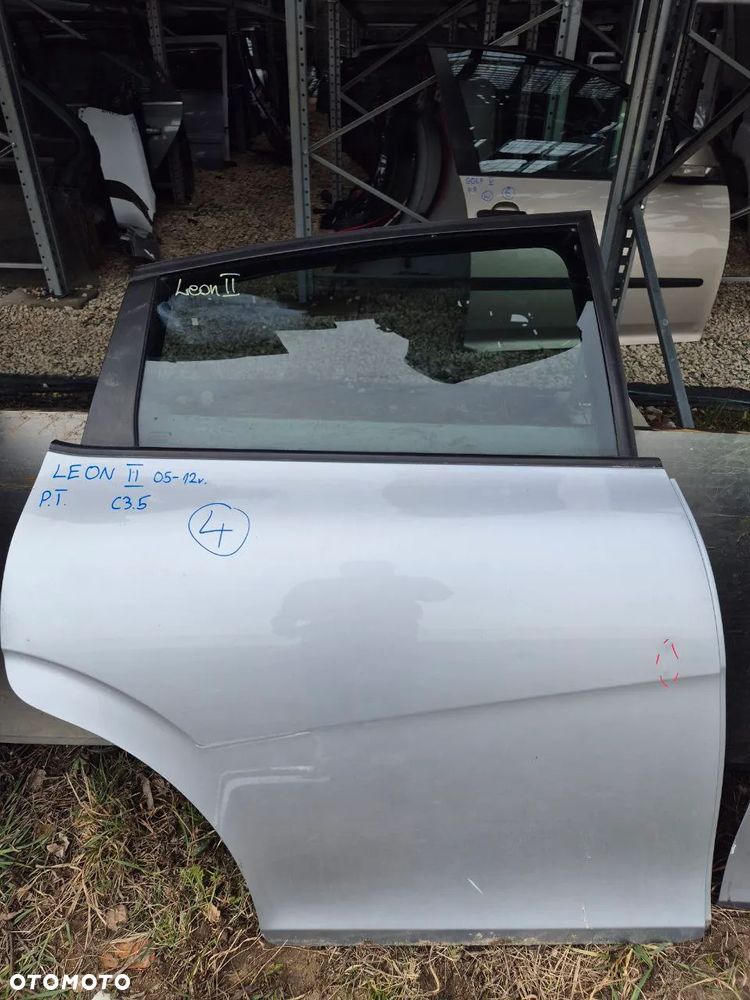 SEAT LEON II DRZWI / KLAPA / BŁOTNIK / ZDERZAK 05-12r CZARNY / SREBRNY - 7