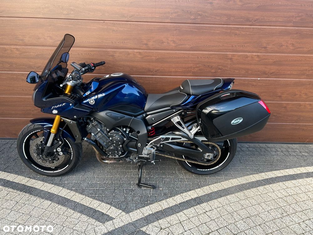 Yamaha FZ - 18