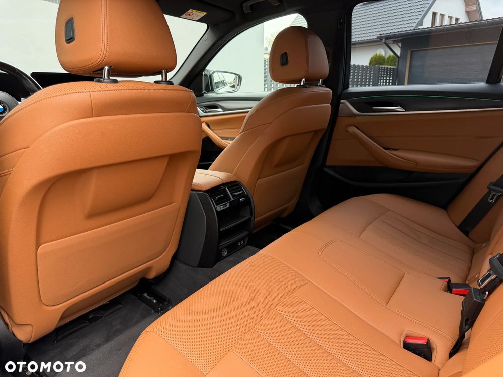 BMW Seria 5 530i mHEV M Sport sport - 31