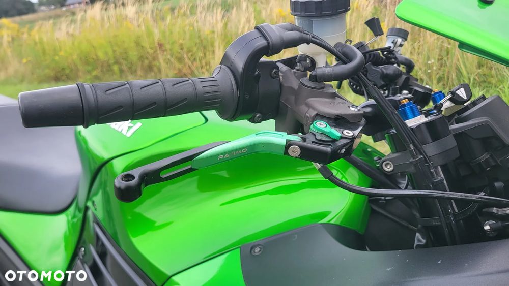 Kawasaki ZZR - 14
