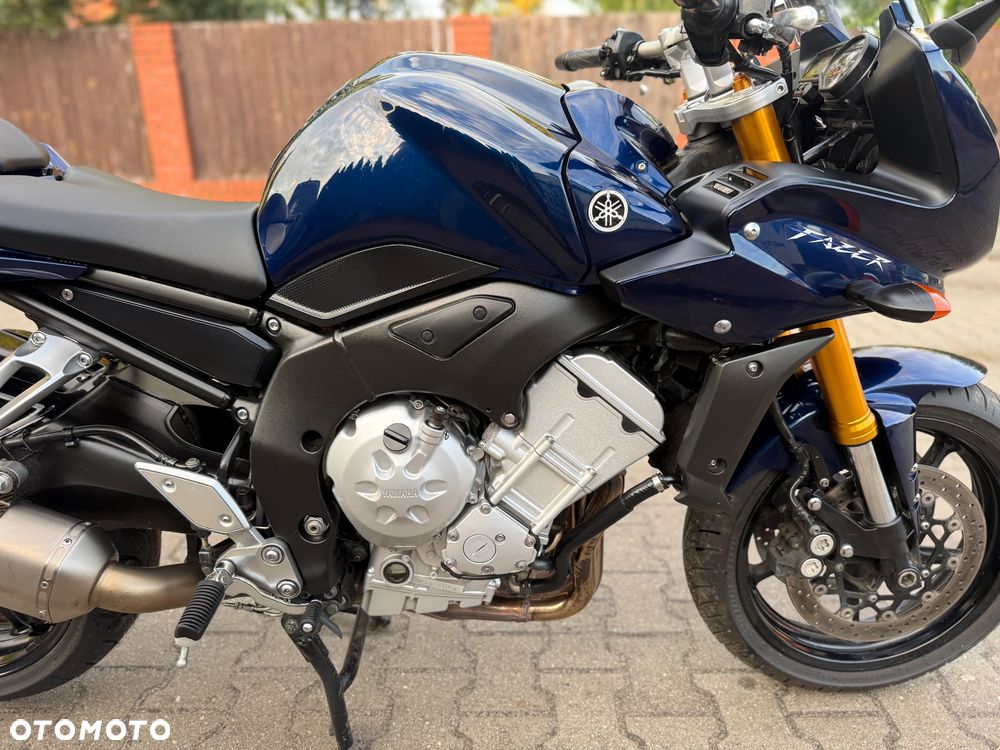 Yamaha FZS - 7