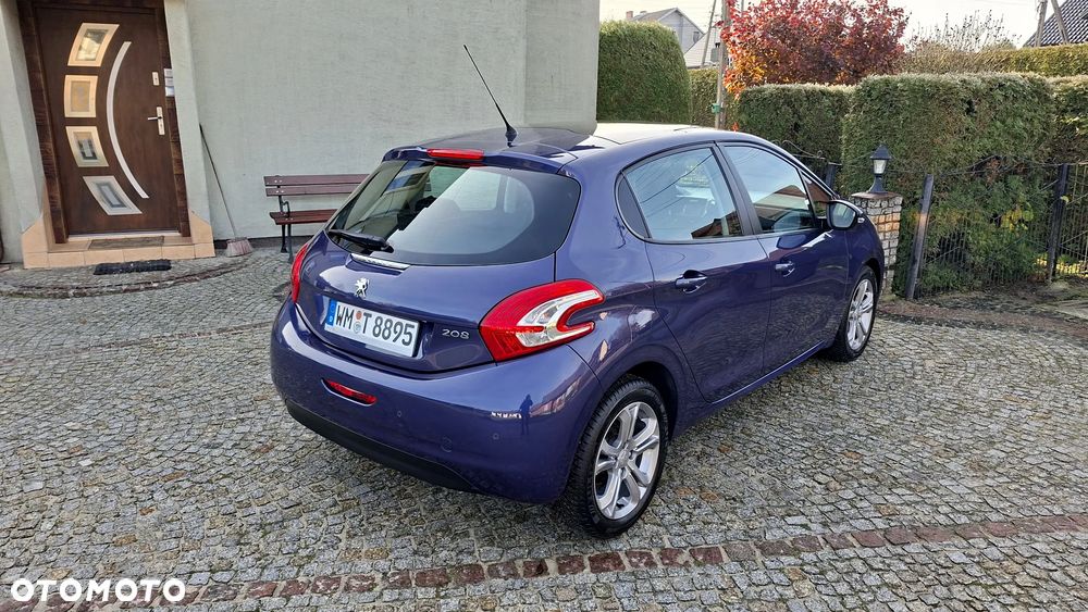Peugeot 208 1.2 PureTech Allure - 14