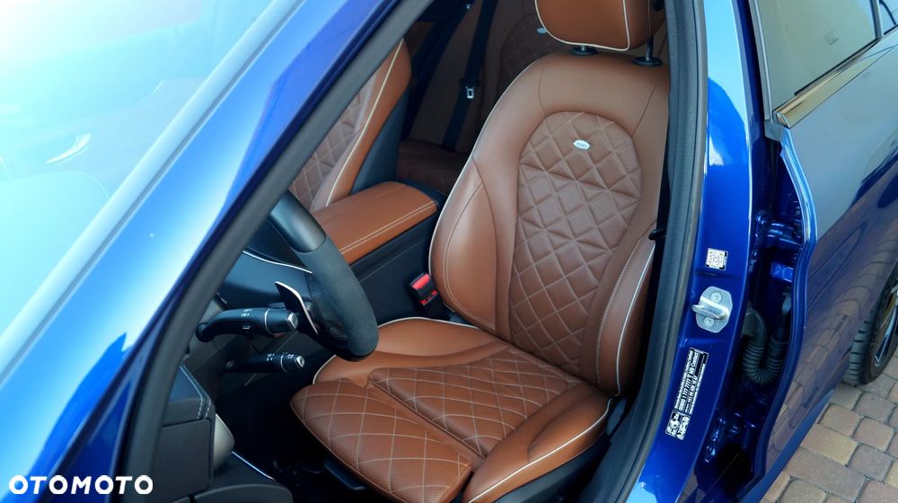 Mercedes-Benz Klasa C AMG 43 4Matic T 9G-TRONIC - 16