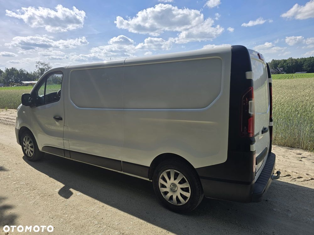 Renault Trafic - 16