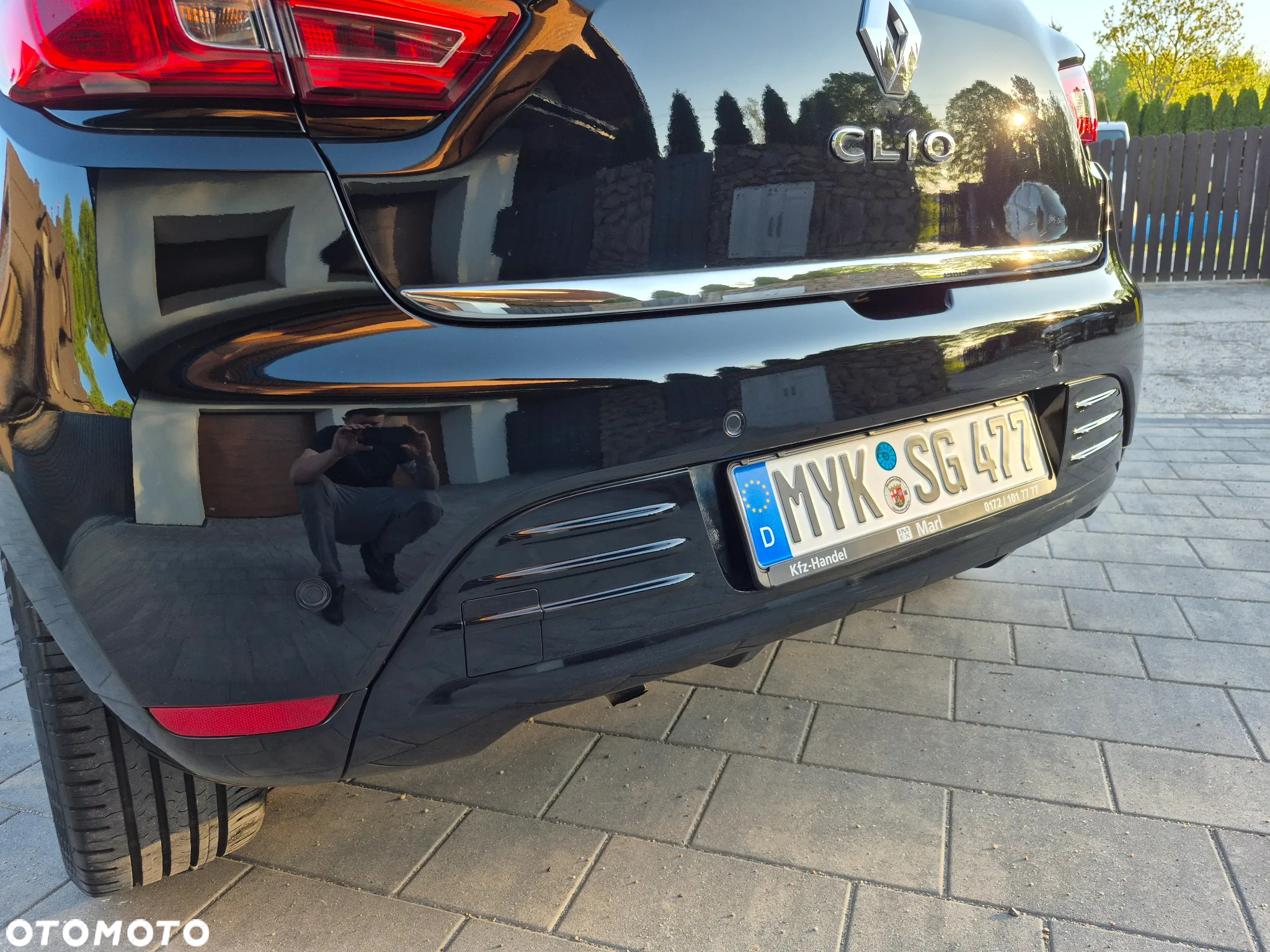 Renault Clio 1.2 16V 75 LIMITED - 25