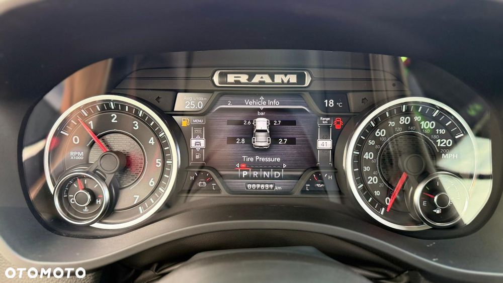 RAM 1500 - 18