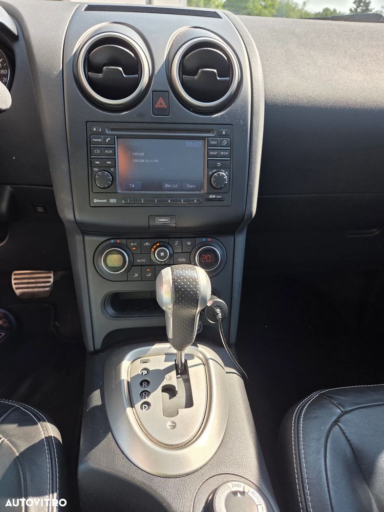 Nissan Qashqai 2.0 DCI DPF Tekna - 14
