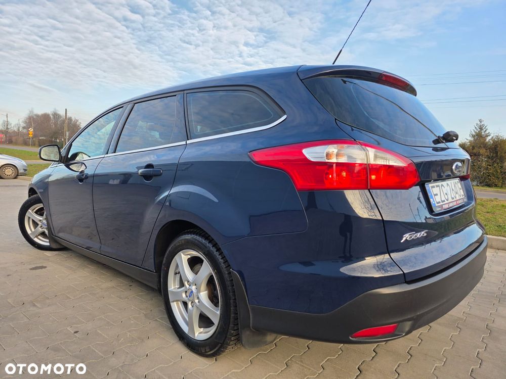 Ford Focus 1.6 TDCi DPF SYNC Edition - 11