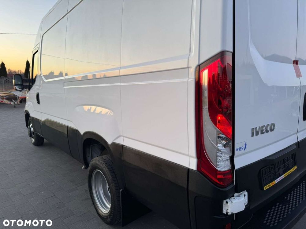 Iveco Sprowadzony Zarejstrowany na blizniakach 35C15 - 31
