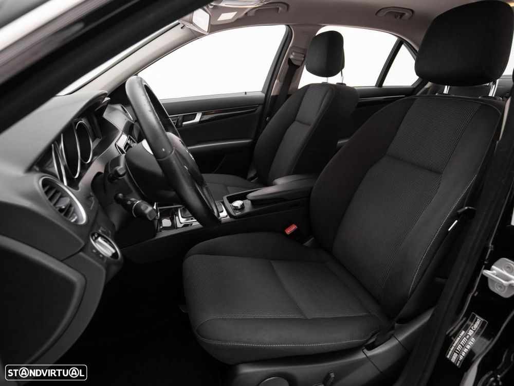 Mercedes-Benz C 200 - 7