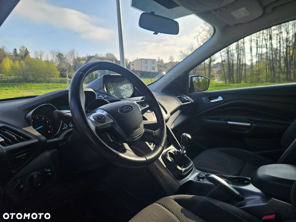 Ford Kuga 1.5 EcoBoost 2x4 Trend - 9