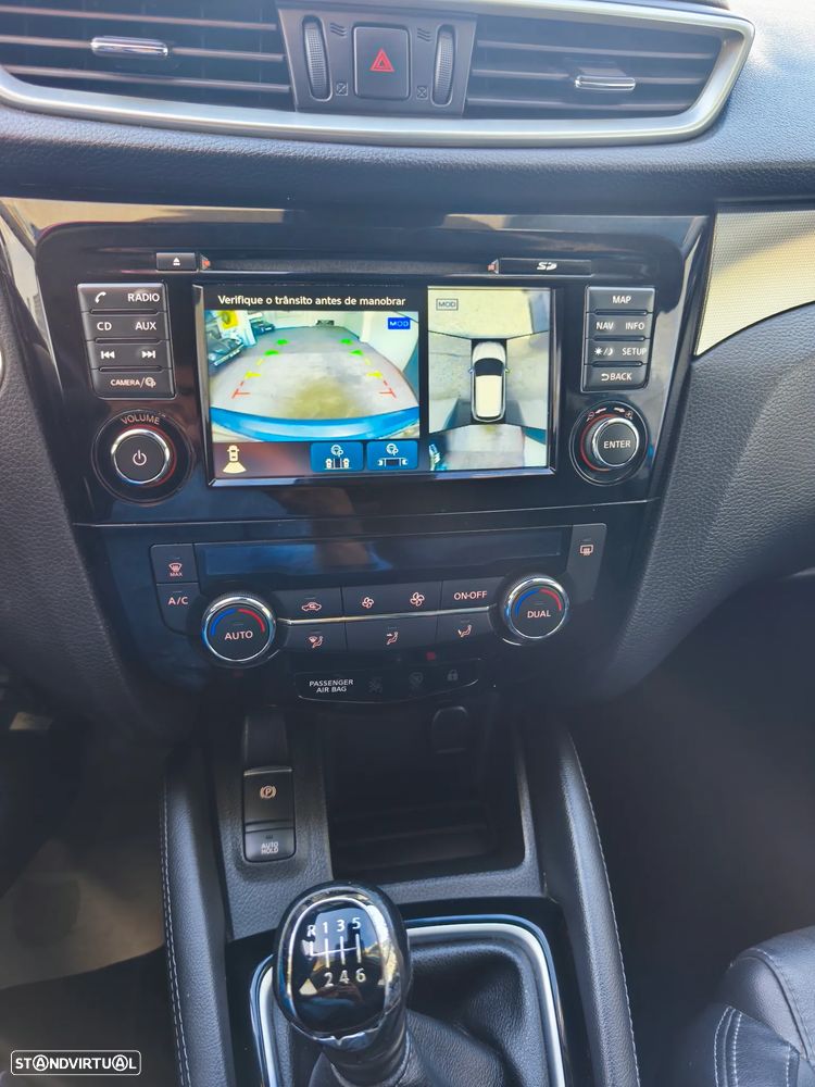 Nissan Qashqai 1.6 dCi Tekna J19 - 12