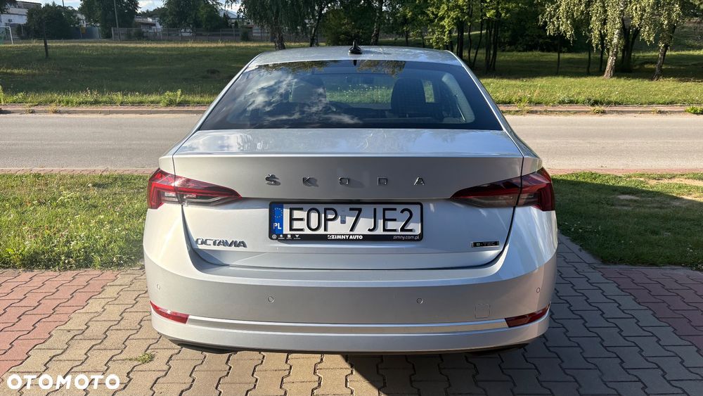 Skoda Octavia 1.5 TSI e-Tec Ambition DSG - 4