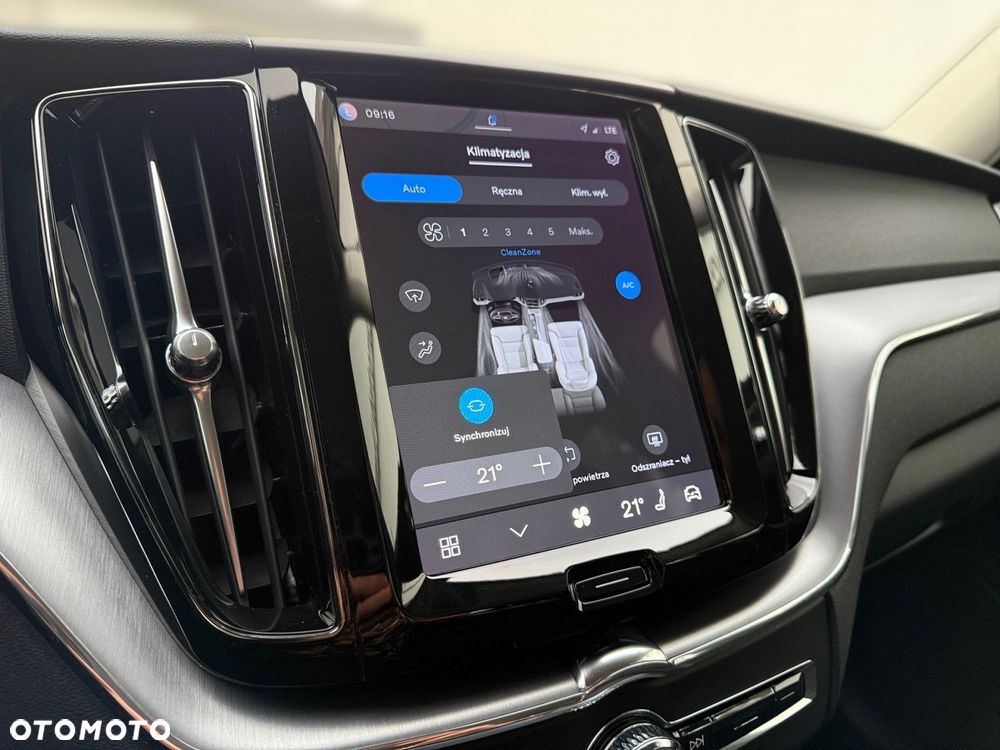 Volvo XC 60 - 22