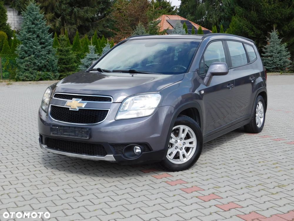Chevrolet Orlando - 12