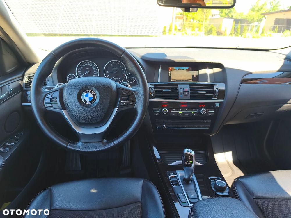 BMW X4 xDrive20i - 16